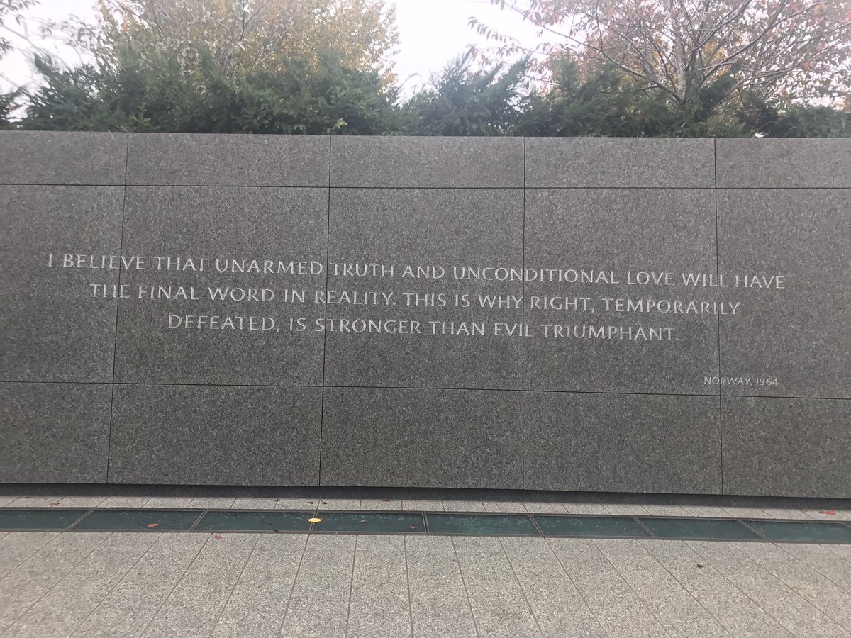 db_diva's tweet photo. It's a field trip! Braving the cold with Diva # 2 & class. These quotes are giving me life. #muchneeded #chaparone #kids #parenting #BlackLivesMatter #classtrip #lakeridgems https://t.co/JMlvHZsqzv