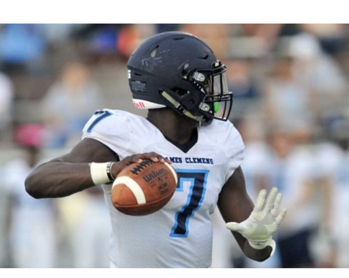 🙌🏾Feelin blessed to say that I’m back to doin what I love to do 💯Been a long 4 months and I thank every one who has helped me through this✊🏾