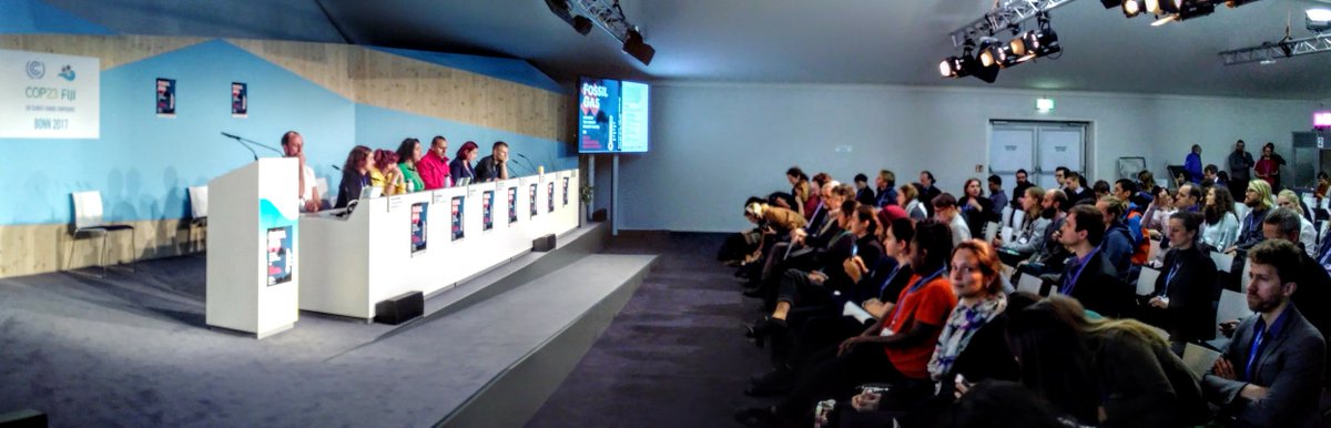 FoodWaterEurope's tweet photo. Prof. Kevin Anderson @ #fossilgas event at #COP23: Negative Emissions Technologies are NOT available today and curb real mitigation -we will see global temperature rises to 3-4degrees! Gas is NO bridge fuel #NoNewGas #nobridgefuel https://t.co/1e0rPGxkr1