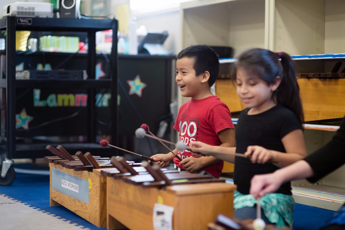 ShumakerMusic's tweet photo. First grade practiced playing the steady beat to "Pass the Pumpkin" ππ΅ This week we are decoding the rhythm of the song! #OneSoundOrTwo? #SteadyBeat #elmused @BraddockElem https://t.co/Vlk7puLomF