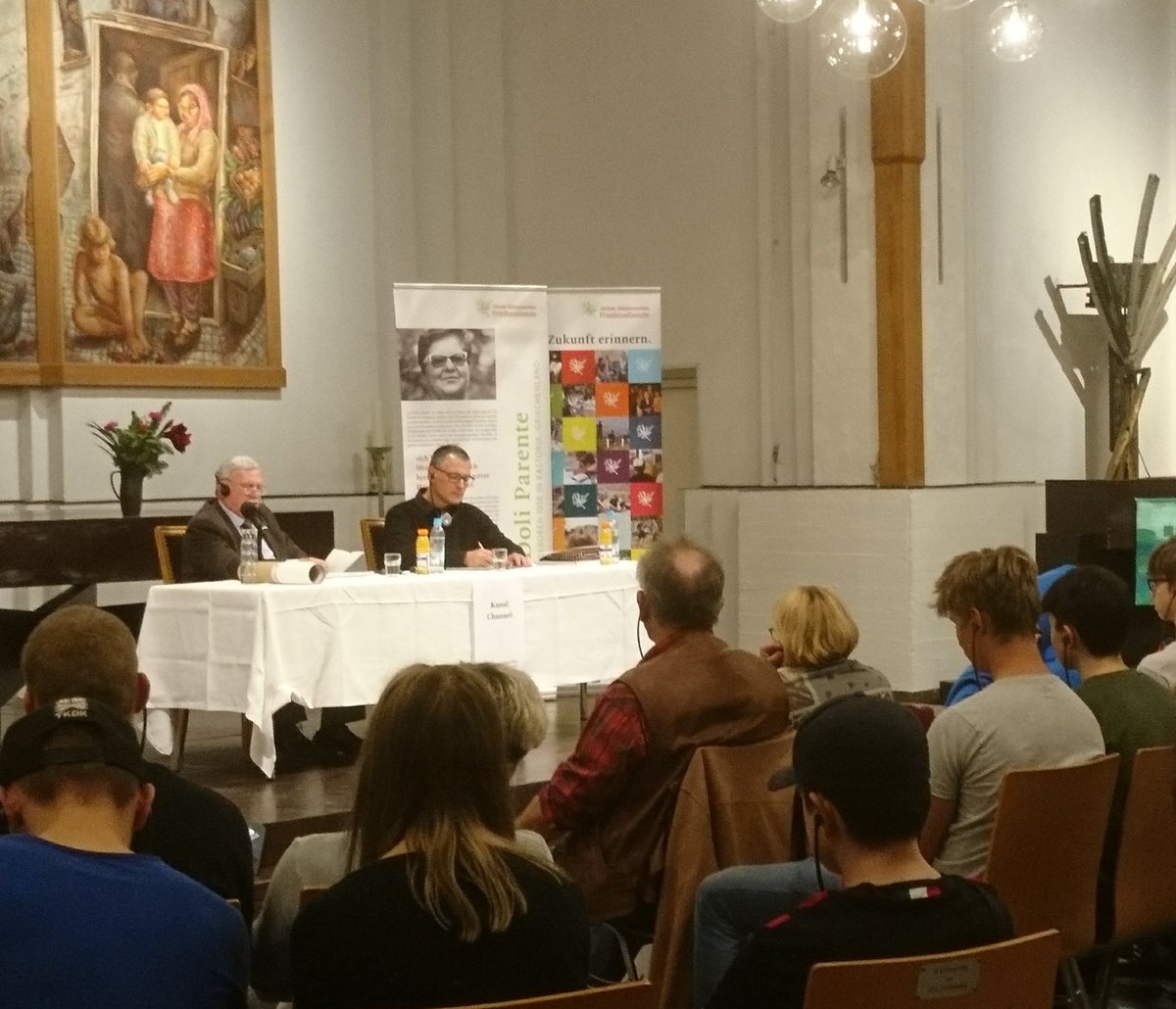 asf_ev's tweet photo. Am Gedenktag an die Novemberpogrome findet in Berlin ein Zeitzeugengespräch mit Solomon Parente statt. #neverforget #asfev https://t.co/3MLQKnbjf2