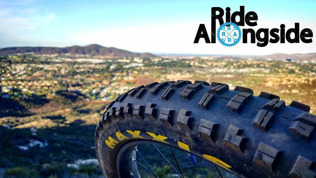 RideAlongside's tweet photo. #blackmountainasiseeit from the #29x3 #maxxisminion #DHR2 at #TwinPeaks in #Poway , #California
.
.
.
#mtb #mtblif… https://t.co/VNKx5h90vo https://t.co/TvcDejiiwc