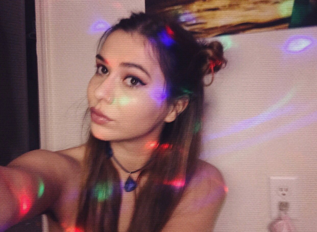 Sarah Baska on Twitter: "finally took some new pics of my face and