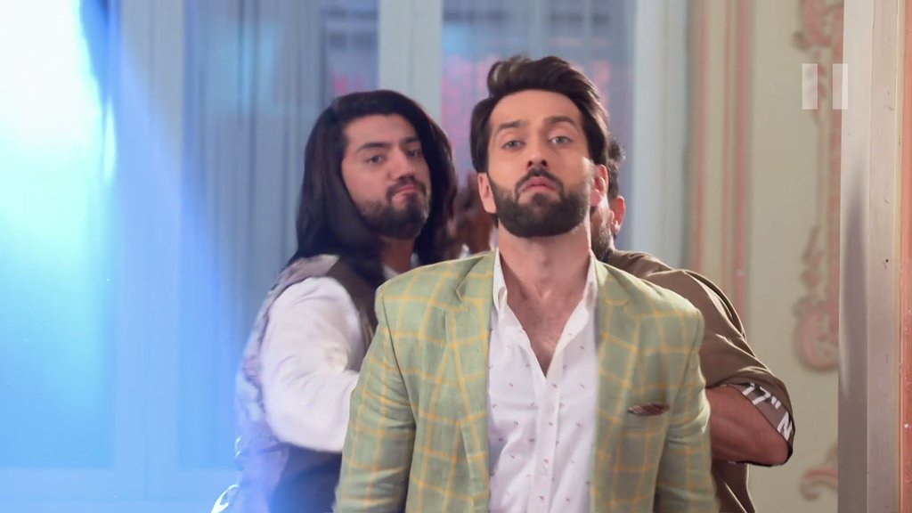 Sa_ha_na_Mg's tweet photo. All 4 one & 1 for all #Obros #BhaiGoals #Ishqbaaaz 👏🙌 https://t.co/itleR4dEHY