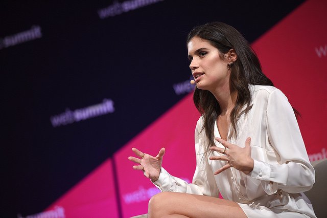 Web Summit tweet media