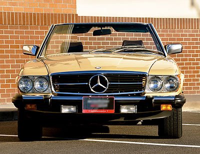 Eurowagens's tweet photo. This week's #ThrowbackThursday is a Merc - 450SL from 1980 👍😍 https://t.co/IUIu3ZW2LH