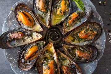 #Organic, #sustainable, cleaned, graded &amp; flushed with oxygen before PACK sealed; 3kg <a href="/ExmouthMussels/">Exmouth Mussels Ltd</a> £10.50
