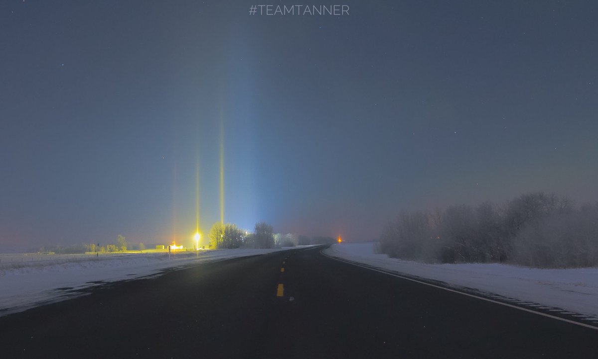 treetanner's tweet photo. Light pillars and a wee bit #aurora -18° with fog patches near Nevis AB #aoptics #manmadeaurora #winter #teamtanner @dartanner @TamithaSkov @ADphotography24 @chunder10 @NBStormChaser @scottrockphoto @KayBeWx @mikesobel @weathernetwork @mark_tarello @JimCantore https://t.co/k9KKf9XjQs