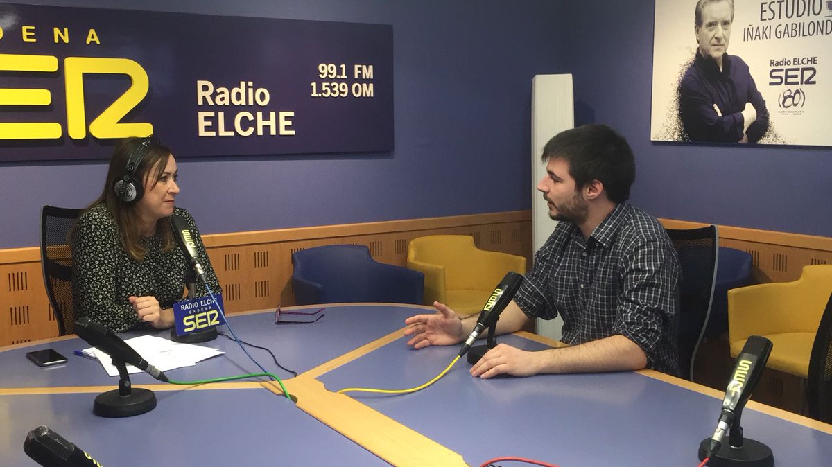 PcientificoUMH's tweet photo. Javier Martínez, CEO de #OdysseyRobotics, en el #HoyporHoy de @RadioElcheSER: "De cara a lo que es emprender, no hace falta irte a Silicon Valley para conseguir financiación. Es cuestión de sacar productividad e inversión del lugar donde trabajas". https://t.co/cbYiIhXhD7
