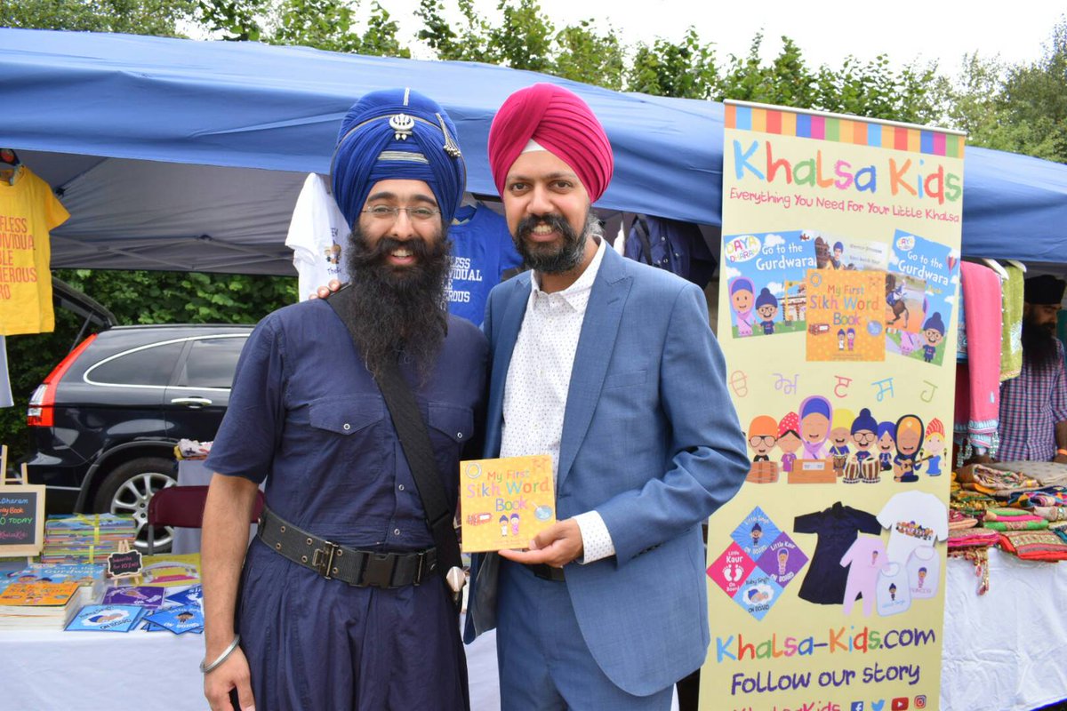 khalsakids's tweet photo. Great meeting @TanDhesi back at Slough Dharmic mela. Read our full post on fb or insta! #khalsakids #tanmanjeetsingh #memberofparliament https://t.co/9VhPXf1lRq