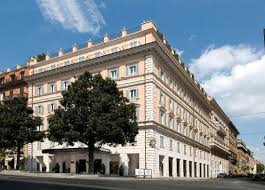 Mercedes_HOD's tweet photo. Fantastic offer for #MercedesBenz owners with this great offer @GhvVRoma #Rome #Italy #luxuryhotel https://t.co/xZda3ZZSDv