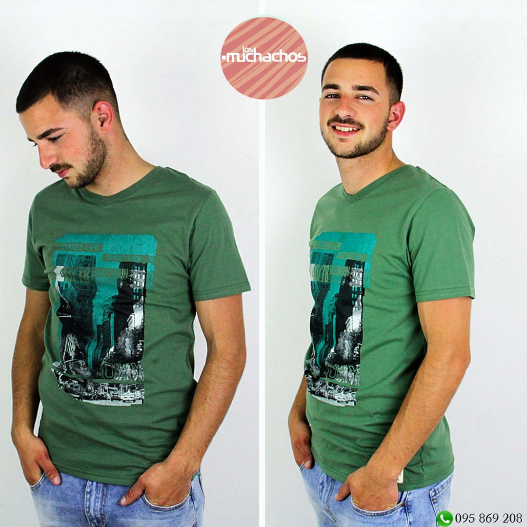 LosMuchachosUY's tweet photo. El look que conseguís con esta #Remera es ¡irresistible! 😎👍🚶 

#GetTheLook #LMDaPie https://t.co/8IfyNJVB8H