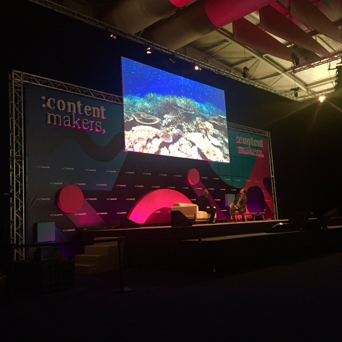 cassandrapower7's tweet photo. @BBCWPress love and applause from the floor for our beautiful #BP2 content. #websummit2017 #ContentMakers https://t.co/XgFuptYwJJ