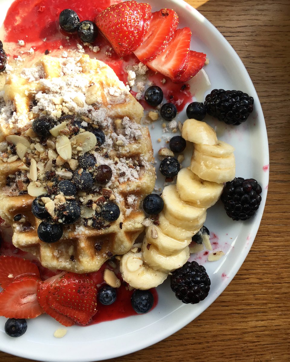 TracyMemoli's tweet photo. Everyday I'm wafflin' 🎤 #citizensofchelsea #breakfast #brunch https://t.co/Djcyj4yIGi