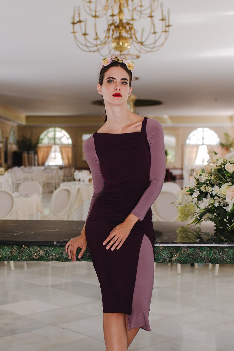 DesignHeloise's tweet photo. Profundamente enamoradas de nuestro vestido FRIDA 💜💜
Su combinación de colores de temporada, escote asimétrico y su apertura delantera lo hacen simplemente espectacular.
*Consulta tu punto de venta más cercano por mp 💌
#HeloiseDesign #invitadasHeloise #invitadaperfecta https://t.co/LiCk9NS2TC