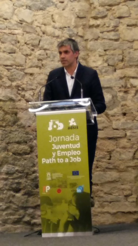 jcmelgarj's tweet photo. Concejal de juventud @vitoriagasteiz en #PathToaJob @FundacionAdsis. Sé que vuestro trabajo lo hacéis como una vocación https://t.co/PIxebNembC