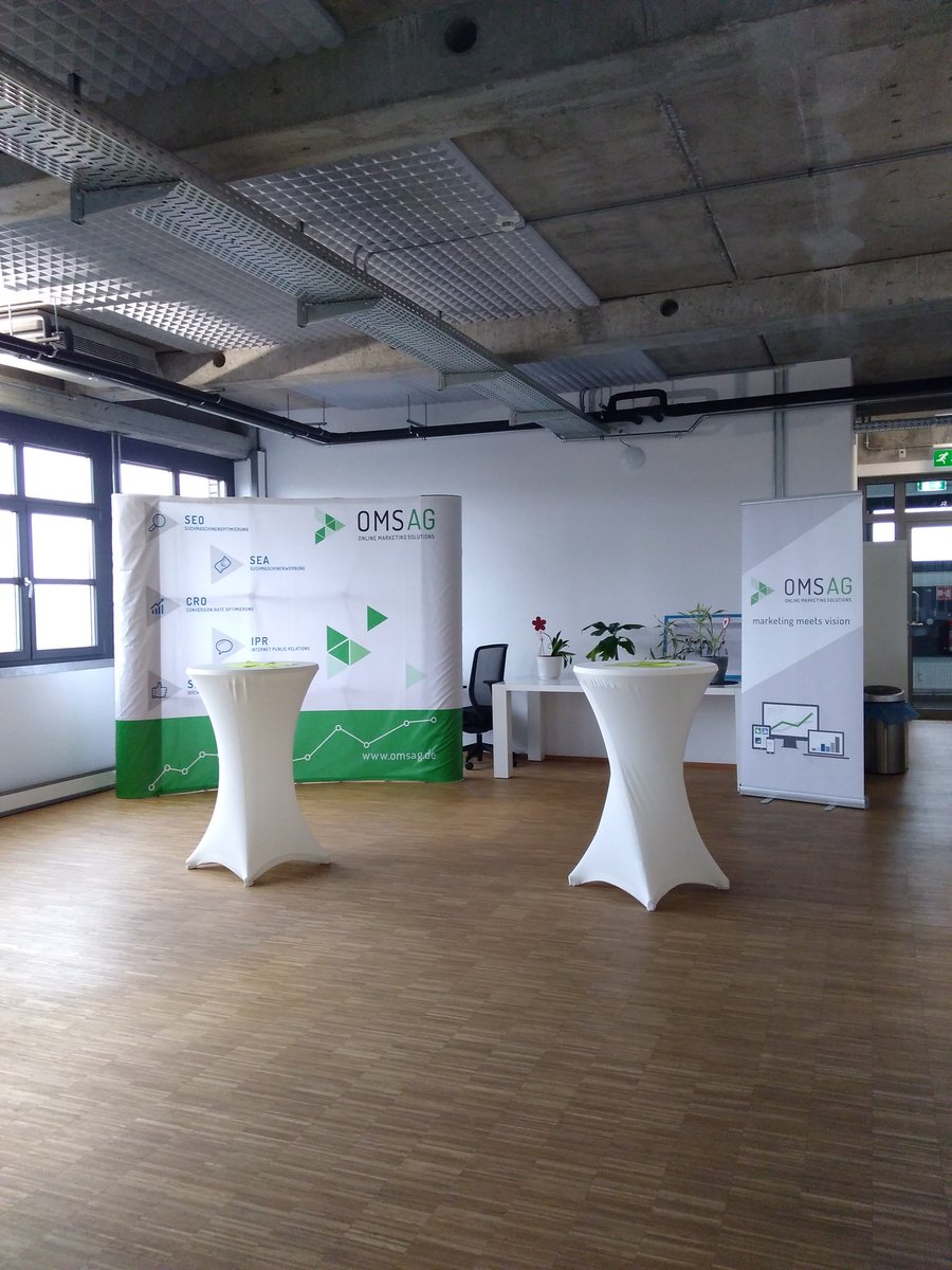 OMSAG's tweet photo. 280 Zeichen bei Twitter? Da müssen wir ausnutzen! 😏

Heute findet in unserer Firmenzentrale der letzte Vortrag 2017 über Social Media Marketing statt. Wir berichten! 

#omsag #mybo https://t.co/rPZ3PTCodD