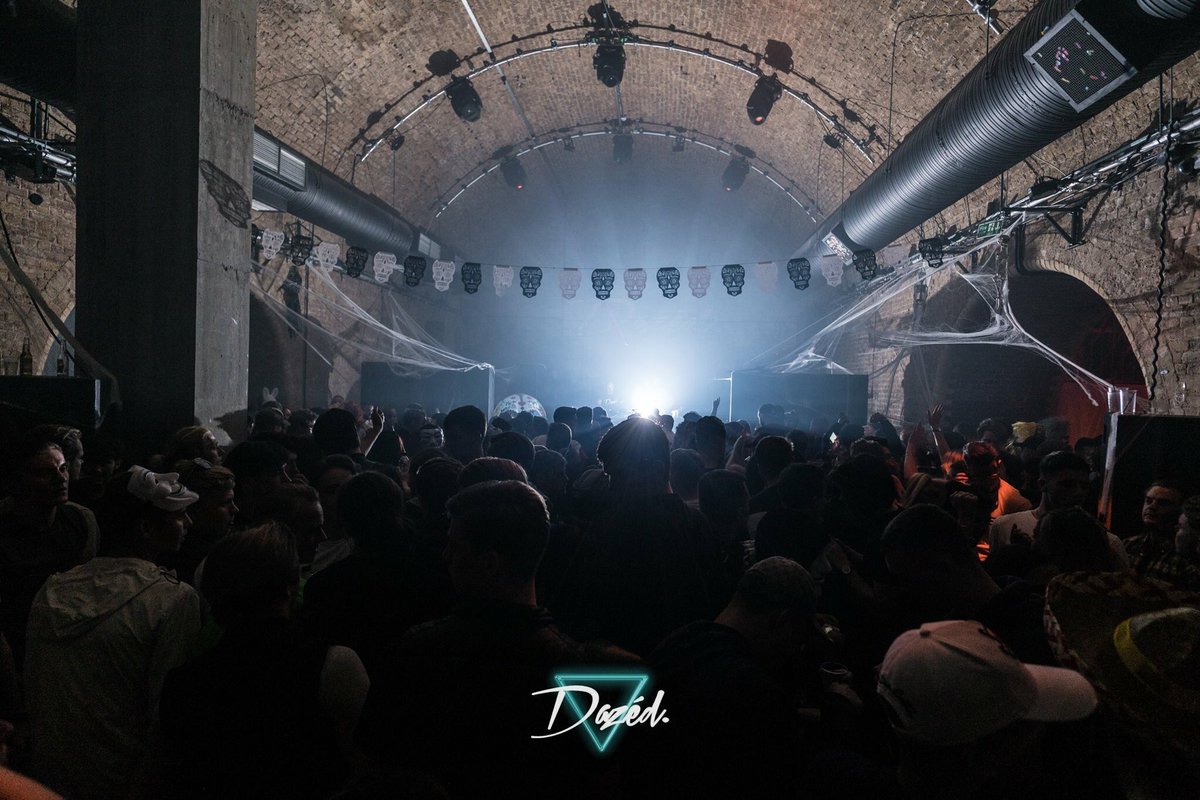DazedLondon's tweet photo. Buzzing to return to The Steelyard on New Year's Day 

Doors 10pm-6am 

We're only using the main room as a refurb is going on in the second room 

£10 tickets - https://t.co/YgLS4y0s7Y https://t.co/41kwnkdCex