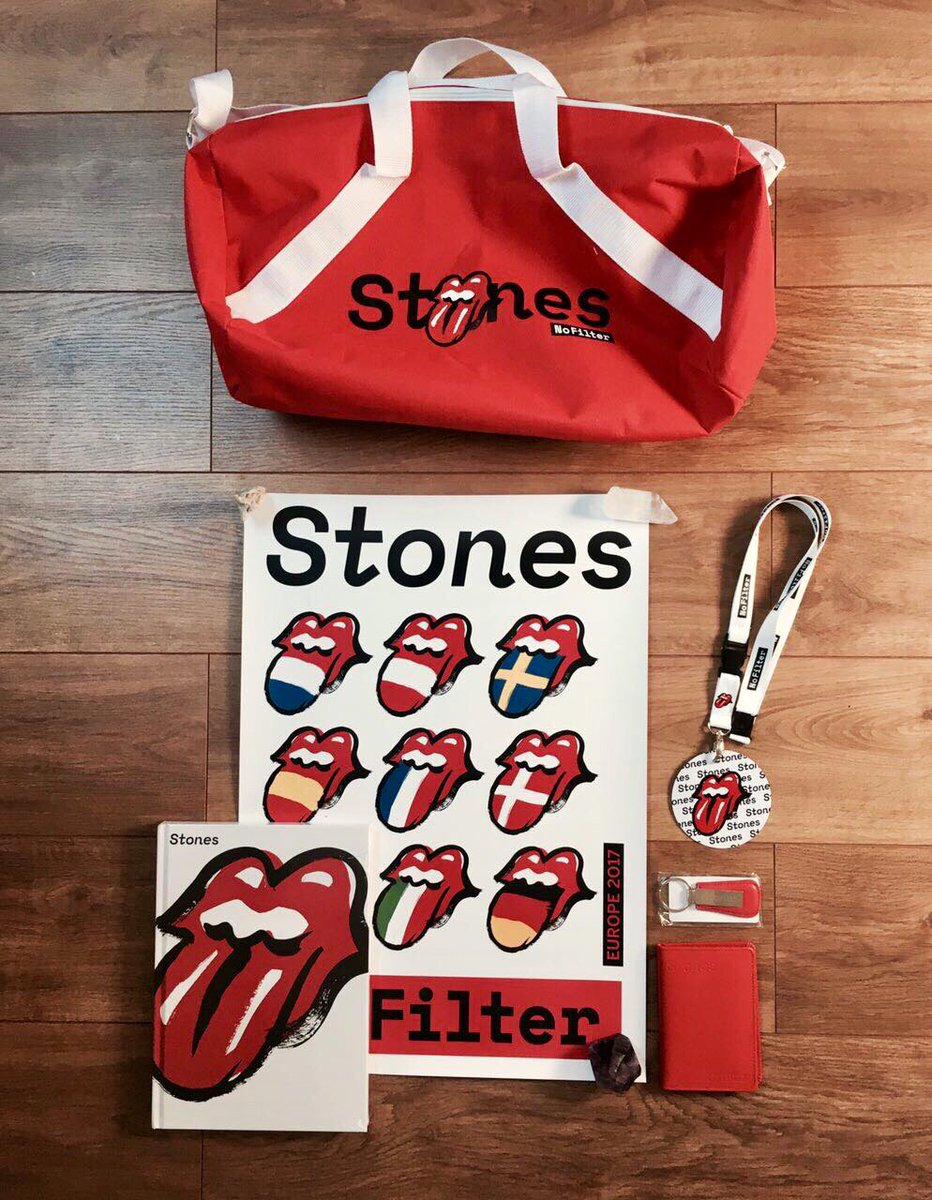 morethantickets's tweet photo. #CONCURSO Si crees que uno de estos packs de merchandising oficial de #TheRollingStones tiene que ser tuyo, síguenos y haz retweet

Sorteo de 2 packs el 23/11 🤞🏻 https://t.co/gsNGDfUlsO