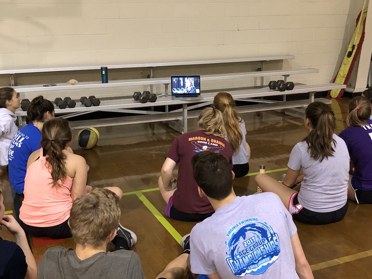 PhillipRowe22's tweet photo. Post-Dry land nutrition education talking about energy balance with @smacswim @MSUSpartanPerf powered videos #swimstrong https://t.co/GF84F7d40n