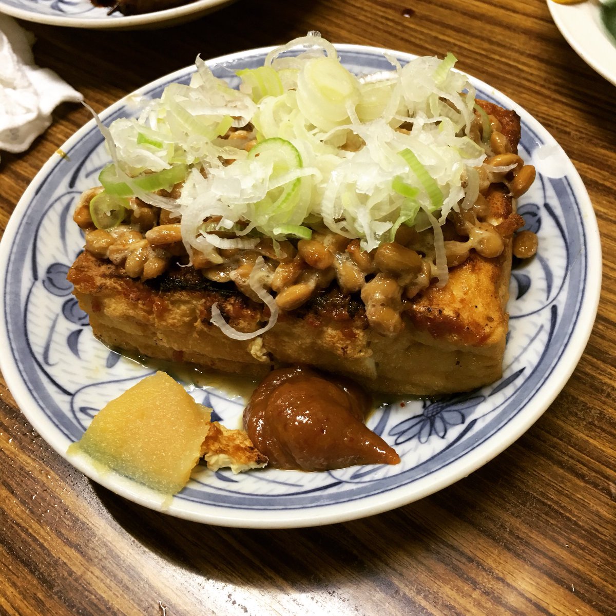 火矢 万鉄 かや まんてつ Pa Twitter 丸省さんのお膝元 こと千代田線 常磐線各駅停車 綾瀬駅東口徒歩3分の居酒屋 大松 の納豆厚揚げ 喝 カーッ 焼きたての厚揚げに納豆 ネギ おろしニンニク 辛味噌 納豆 ニンニク ネギ 臭い と思った事は1度も