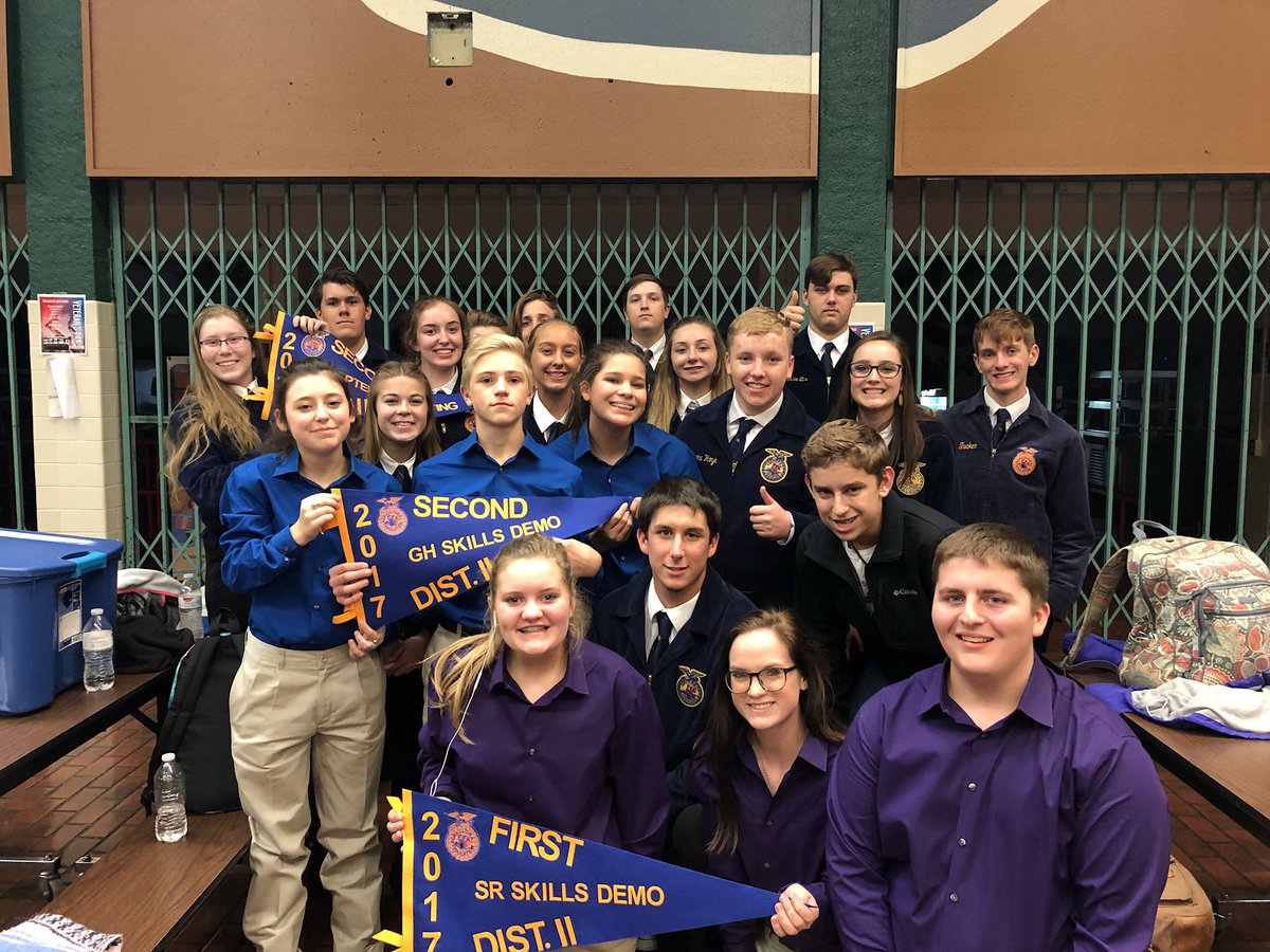 MidloFFA's tweet photo. Moving on to area competition!!!
Greenhand Skills, Sr Skills, Sr. Chapter Conducting @woody_cindy #MISDProud @MHSPanthers https://t.co/obO1jug4MI