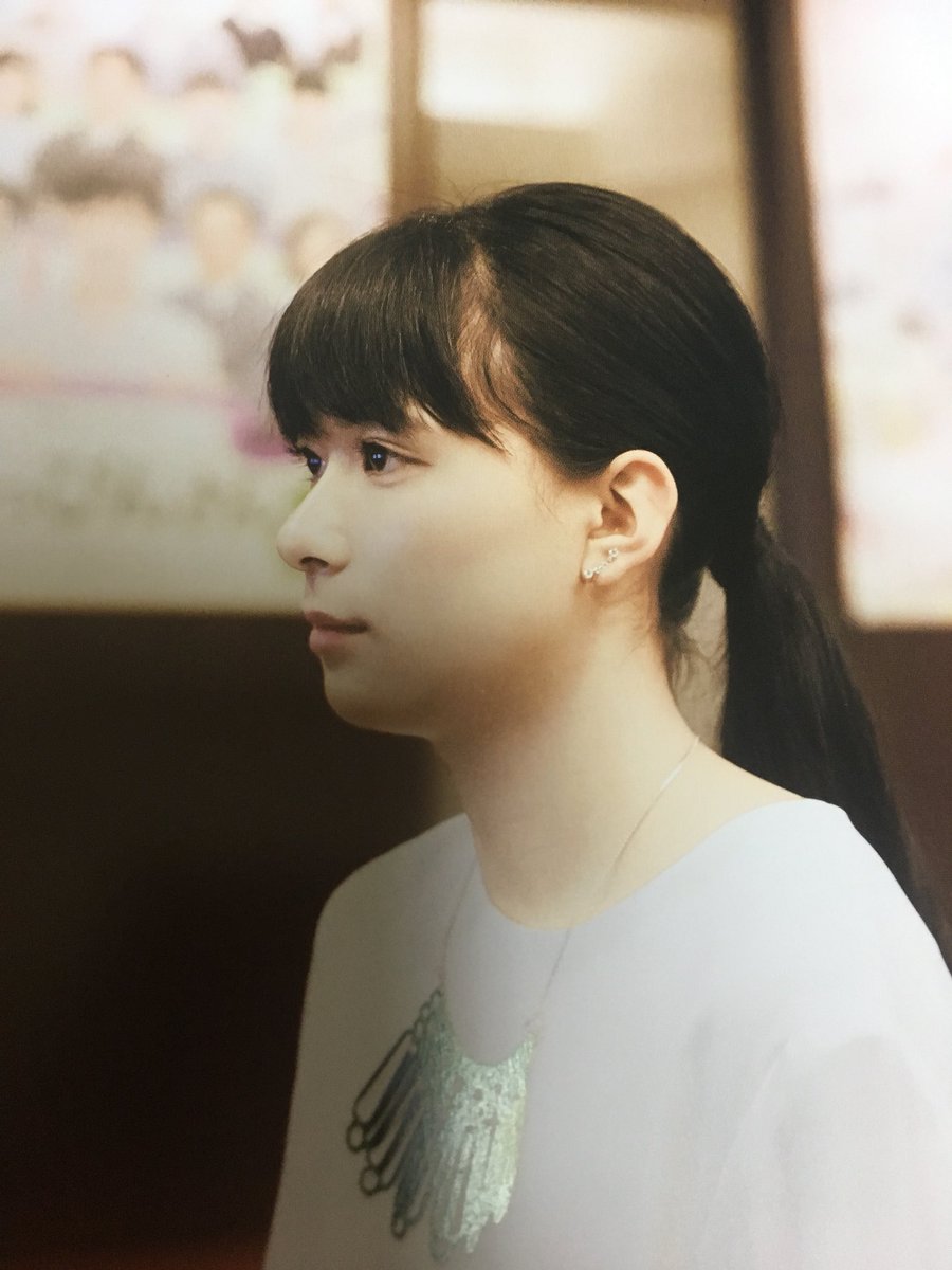 Uzivatel しばりん Na Twitteru 芳根京子 ネコソガレ お気に入りのきょんちゃんの一枚です 皆さんネコソガレいいですよ 一家に一冊は必要です 家庭の医学みたいに