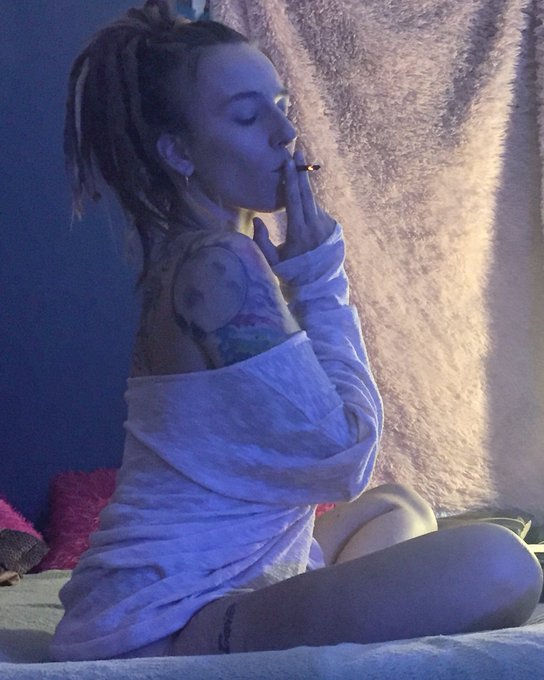 Going LIVE in 2 hours, make sure you come play w/ me!! 😘  https://t.co/seFpGKnjyO  @HornyDutchy @TeamPervcb @JPromotez @WildcamRT<a href="/tag/connectpal"class="tags"><span>#connectpal</span></a>