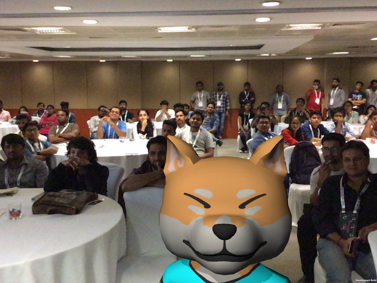DanMillerDev's tweet photo. Pic of the audience from today’s mobile #AR talk. Such an awesome time at #UniteIndia and #ngdc2017 https://t.co/dogbhGCnCx
