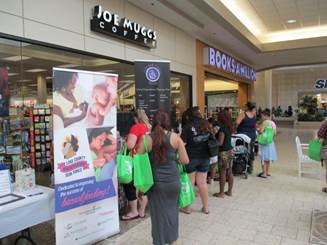 FLHealthLake's tweet photo. Staff took part of the Lake County 2017 World’s Greatest Baby Shower. An educational event for expectant mothers and new parents @ #ViaPortMall over 200 attended our booths. https://t.co/n2yEED8FjW
