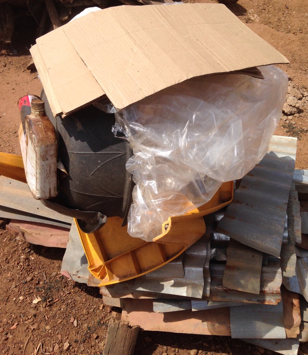 Recycle_NG's tweet photo. Paper, plastics, metals etc.
We recycle all.
#GoGreen #EcoFriendly #EcoSolutions #SafeEnvironmentForAll #Upcycle #Upcycled #Upcycling #RecycleToday #Recycling #Recycle #Cans #Can #Harp #ZeroLandFill #ZeroWaste #ReduceWaste #IntegratedRecyc https://t.co/WSMypCCjb5