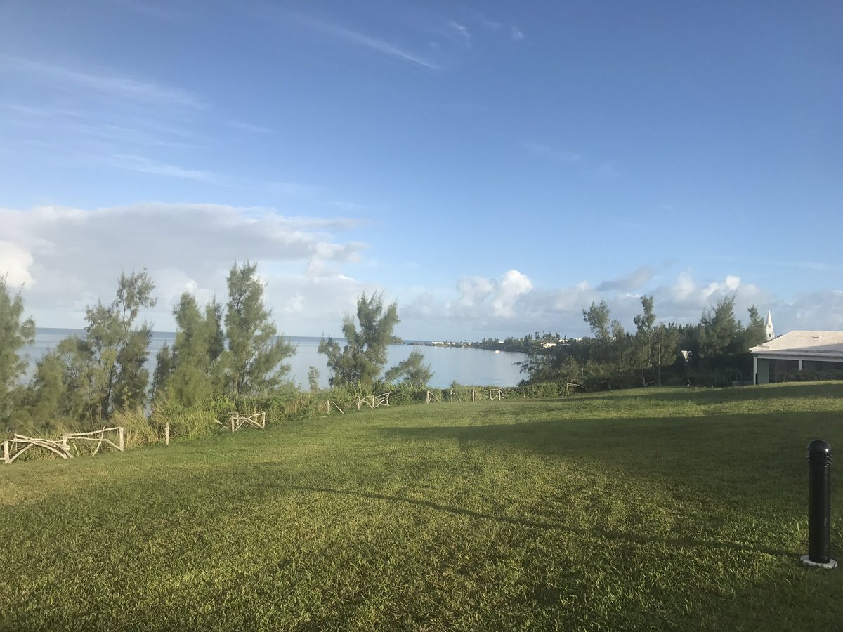 bdaprinciples's tweet photo. Huge thank you to #ArchRe for sponsoring our stay at #WillowbankResort. We've thoroughly are enjoying the viewwwwwwwwws 👀 #ScienceWithScientists2017 https://t.co/a4NVoJKRdP
