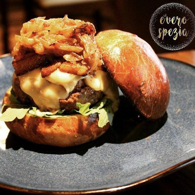 EveroSpezia's tweet photo. What's for #lunch today? Why not come and enjoy #EveroSpezia in #Newark!? #eatlocal #DelawareEats #foodphotography #foodporn #truecooks #Ev… https://t.co/KcJwWBF3ID