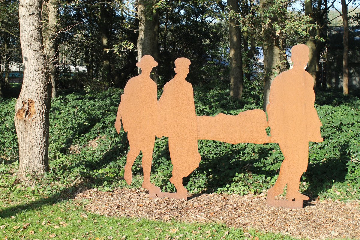 NottsLibraries's tweet image. Great talk coming up on alcohol, local men and the western front. Still places left, book now! @worksoplife @Worksop htl.li/PMKy30gsLLV