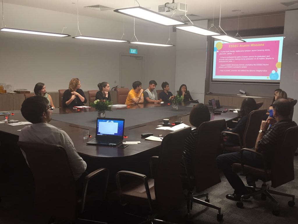 ESSEC_AP's tweet photo. Charles Bouaziz & Stephanie Jossermoz,@essecalumni President and Executive Director, share new developments and projects with our #ESSECAP students https://t.co/iZOZiTfb6t