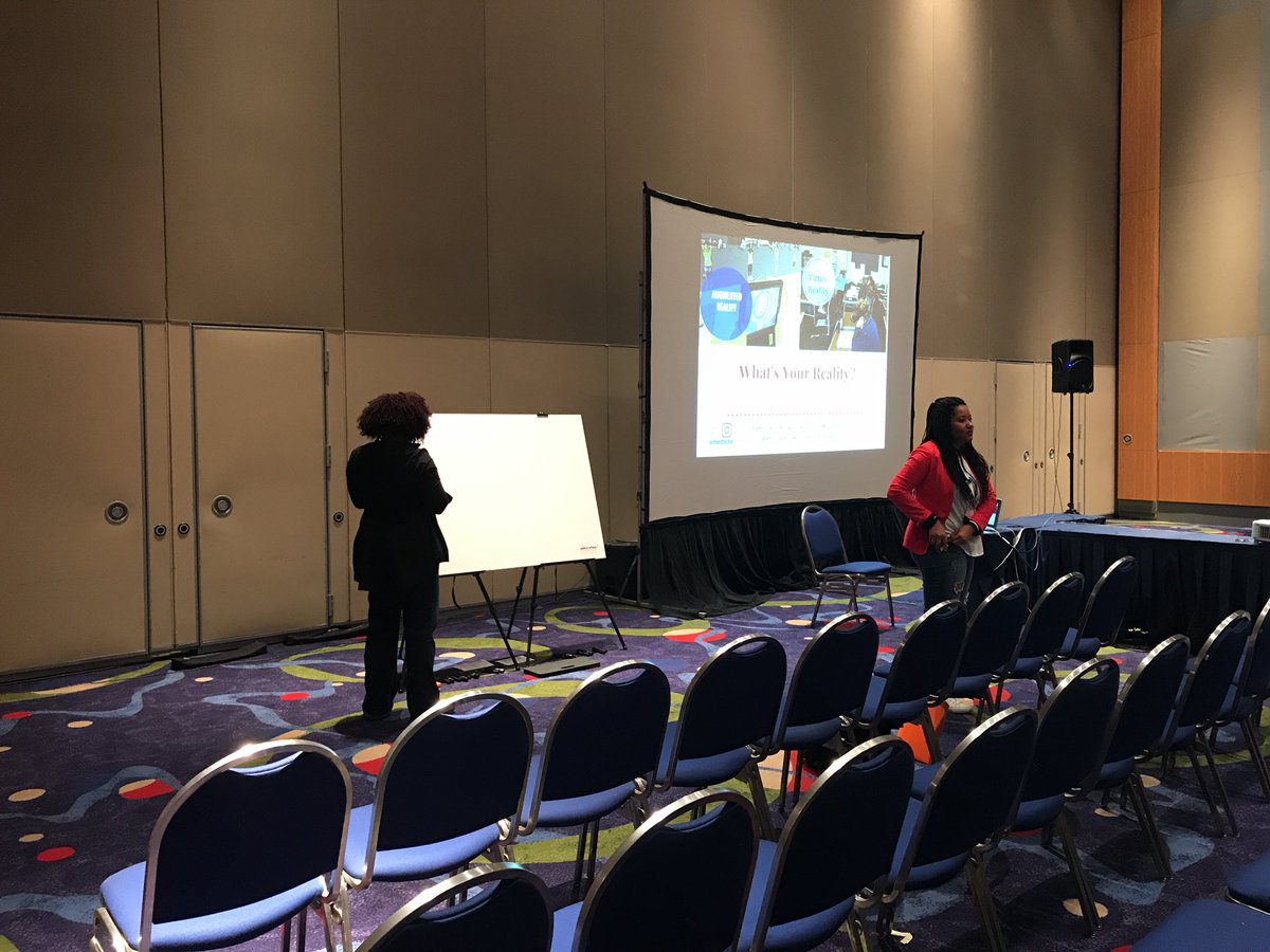 chrisrogers07's tweet photo. Hey #GaETC17 if you’re looking for a great session this AM, come see “What’s Your Reality - Make Learning Come Alive with AR/VR/QR” with @msEdtechie in Salon 1. Plus, @TheSketchEffect folks are here too!!! Starting in 10 minutes! https://t.co/hbSxKqmhi3