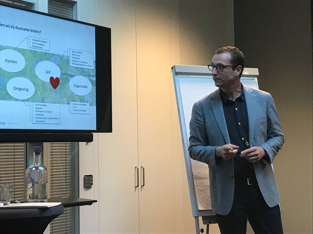 Niels van Tent tweet media