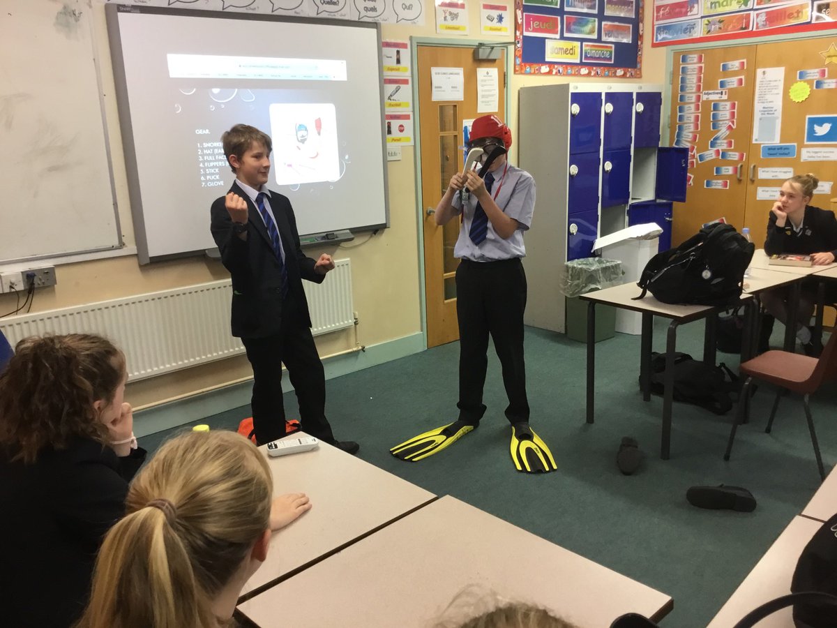 DunottarLang's tweet photo. Fabulous individual presentation in #lower school this morning #underwaterhockey https://t.co/ZrOcdOwd8g