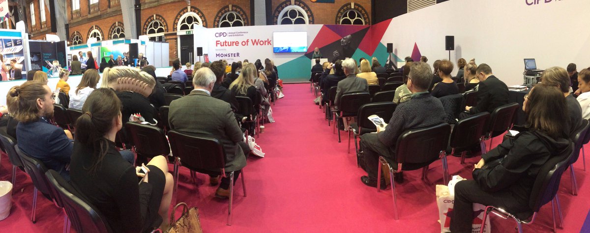 CVLibrary's tweet image. Hope you all enjoyed Jac's presentation on mobile #recruitment! 📱 #CIPDACE17