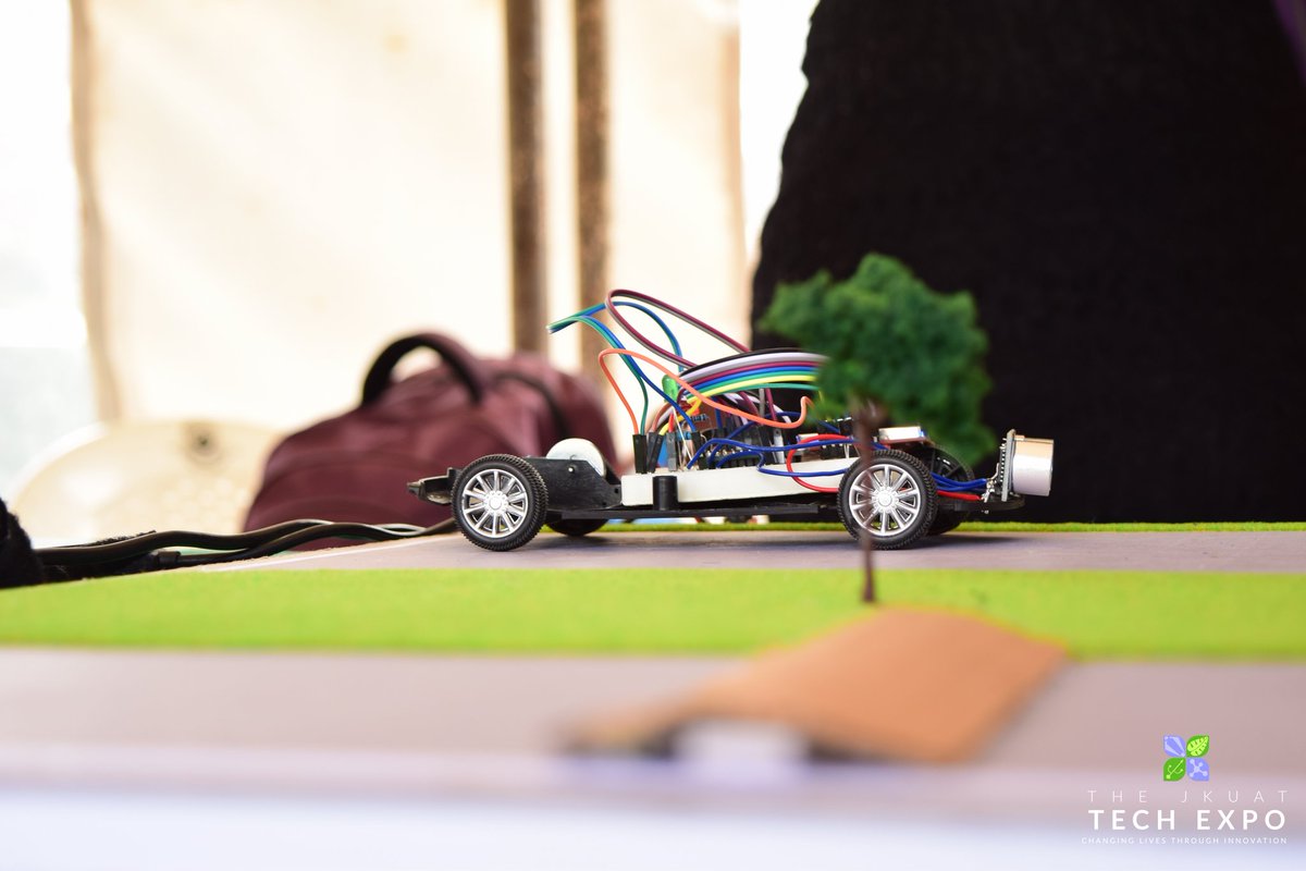 jkuattechexpo's tweet photo. The smart driver uses sensors to ensure road safety.   This would reduce road accidents by a huge topic #Expo8 https://t.co/tFam1QbGqq