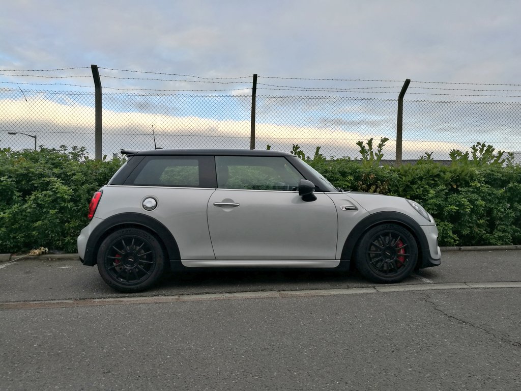 car_witter's tweet photo. It truly sucks that this has to go back tomorrow. It's gonna be a sad one ๐ญ๐ข
#MINI #JCWChallenge https://t.co/QzEUGKC5B6