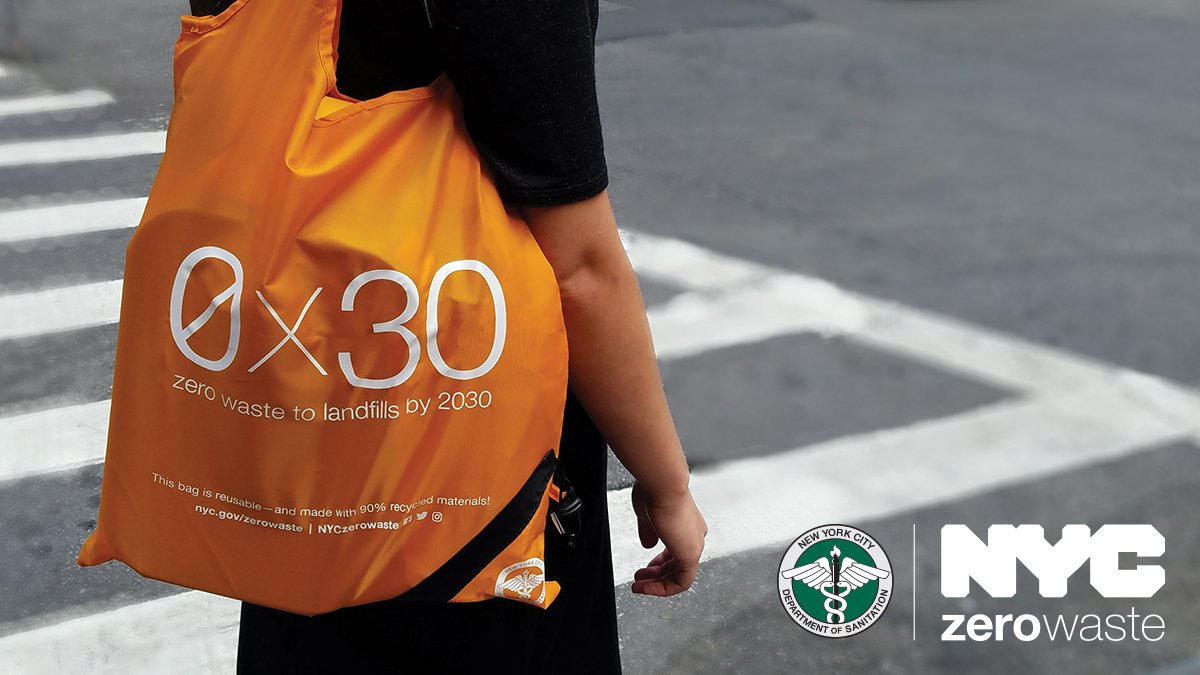 NYCzerowaste's tweet photo. Take the #ZeroWastePledge and get a free cutting board or reusable bag, while supplies last: https://t.co/eO6p6Ar0Gv https://t.co/noAMWsLXrG