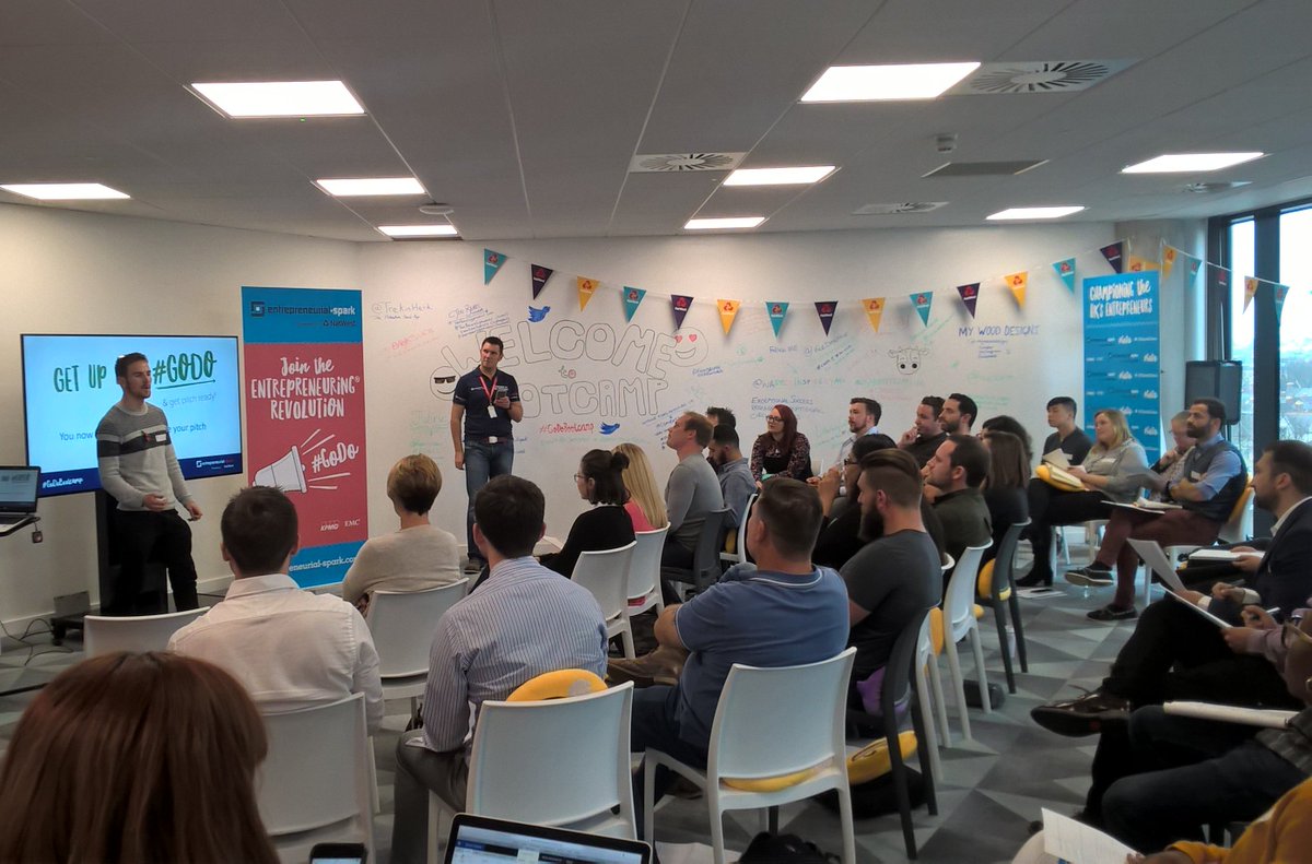 Nathan_Glancy's tweet photo. A packed @ESparkGlobal Bootcamp kicks off with the first official pitch! I can already tell this is going to be a good intake! #GoDoCardiff https://t.co/DhVIbhDPsV
