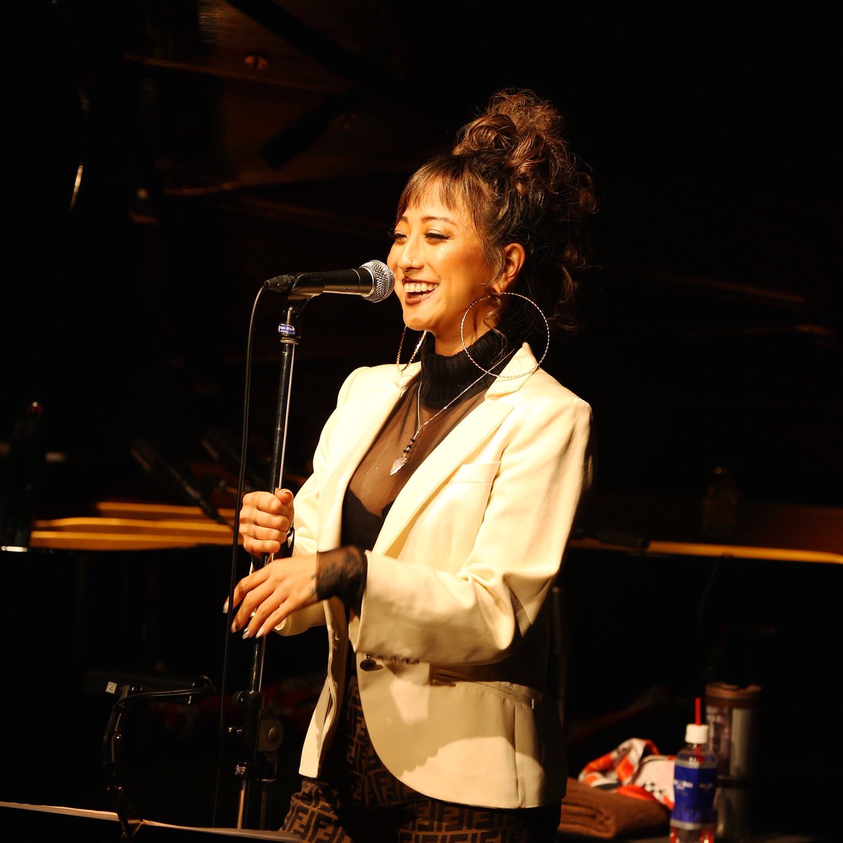 J_A_S_M_I_N_E_'s tweet photo. #glamsea x #jasmine コラボの天然石ネックレスには それぞれに意味を込めています💎
●薄ピンク ローズクォーツ(True Dream)
●白 ハウライト(Moon child)
●青 ソーダライト(Challenge)
●紫 アメジスト(Get over)
●黒 オニキス (My own) https://t.co/JB7AA8sxiN