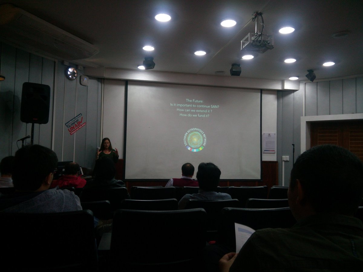 cosmicbabs's tweet photo. At the #SAN2017 workshop @AstroUnab @sochias_cl https://t.co/gXNcFQsqrx