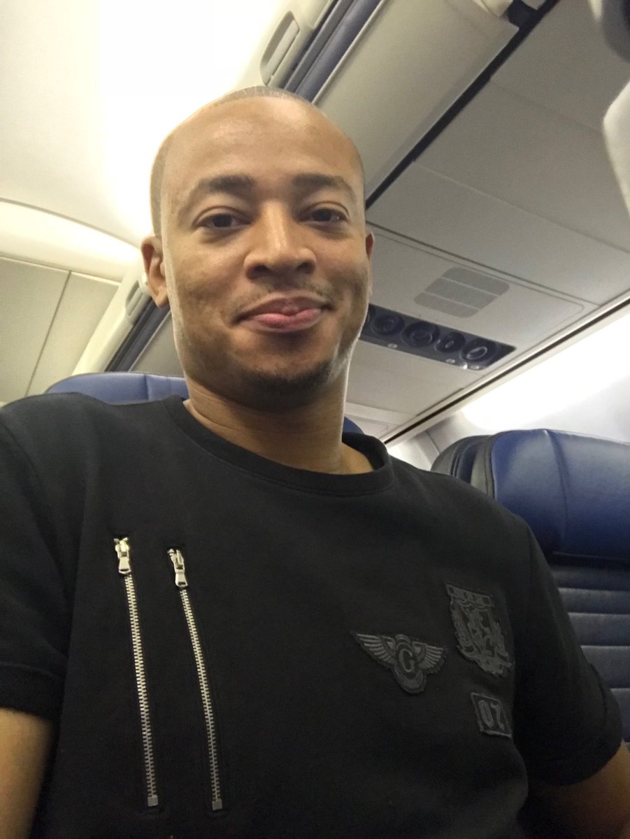 DonGray2015's tweet photo. One of Eight #GDBIT members from @GoDaddy on the way! #afrotech here we come! Can’t wait😁 https://t.co/nG4cBkK8Fc