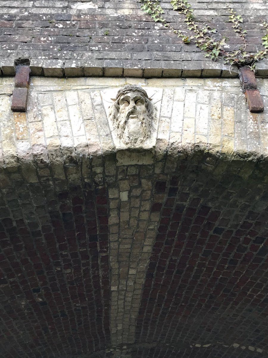 LucindaFrancis's tweet photo. Bridge carrying Old Exeter Road over the #Stover #Canal at #Teigngrace Crossing https://t.co/uS6qHgoacB