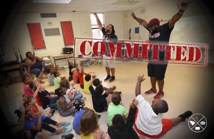 AthleteArtist_'s tweet photo. Only a few months left in the year and #Justachicken authors are just getting started with their #readingworkouts #authorvisits #commited to getting #southcarolina students to #reading https://t.co/BwnvCmlbmk