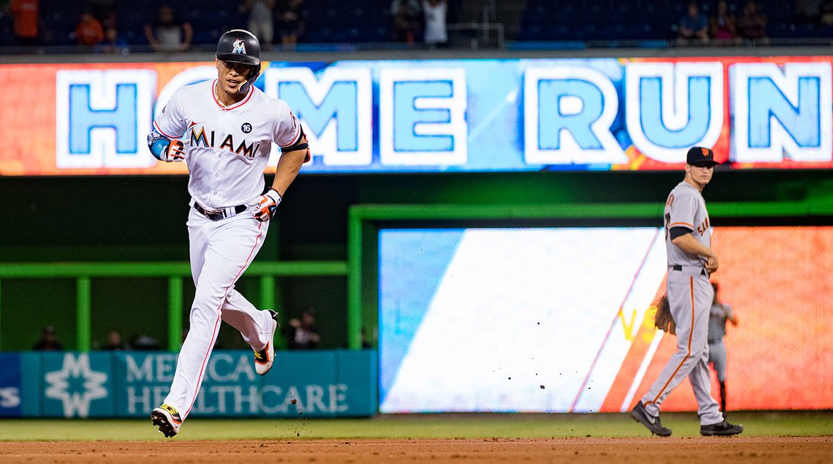 MLB_AS's tweet image. 10 jugadores a seguir en mercado de traspasos de la MLB
as.com/masdeporte/201…