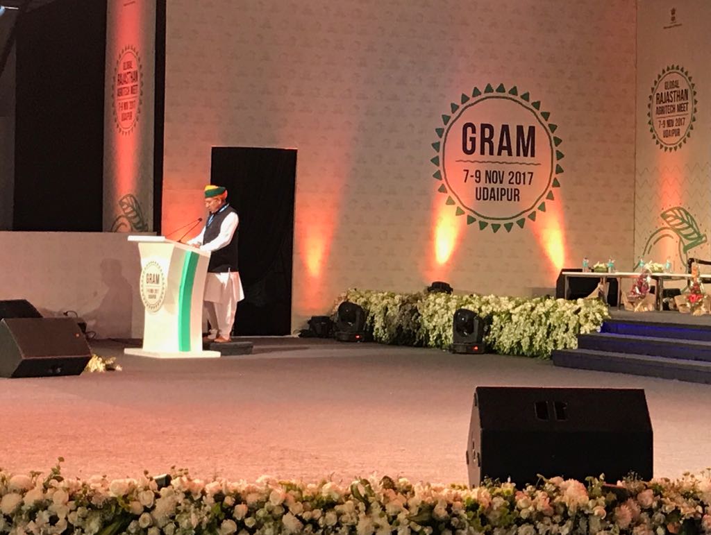 arjunrammeghwal's tweet photo. Few more glimpses of valedictory session of @GramRajasthan
#GRAM2017 #GRAMUdaipur #GRAMRajasthan https://t.co/vh9SGWqnFs